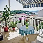 Slijepcevic شقة هفار