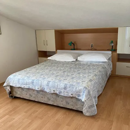 Slijepcevic شقة *